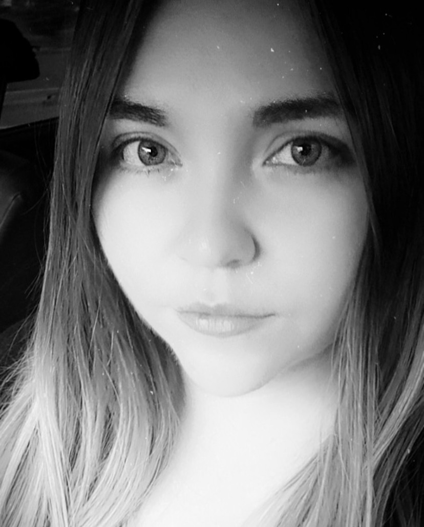 Яна Шевцова