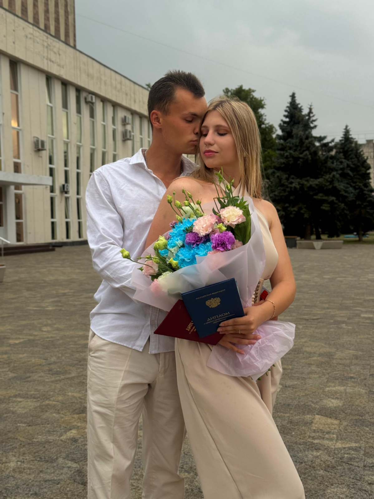 🏖«Выпуск — это не конец»🏖
❤«️Это только начало новой»❤️ | Сетка — социальная сеть от hh.ru
