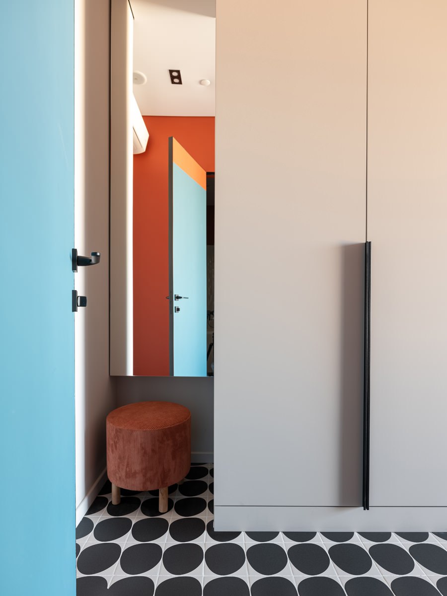 Объект желания с ярким темпераментом — проект идеальной московской студии для сдачи по проекту Yuloo Studio. Смотрите на сайте wajournal | Сетка — социальная сеть от hh.ru