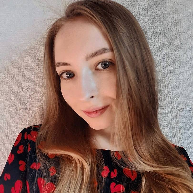 Ангелина Малинникова | Сетка — социальная сеть от hh.ru