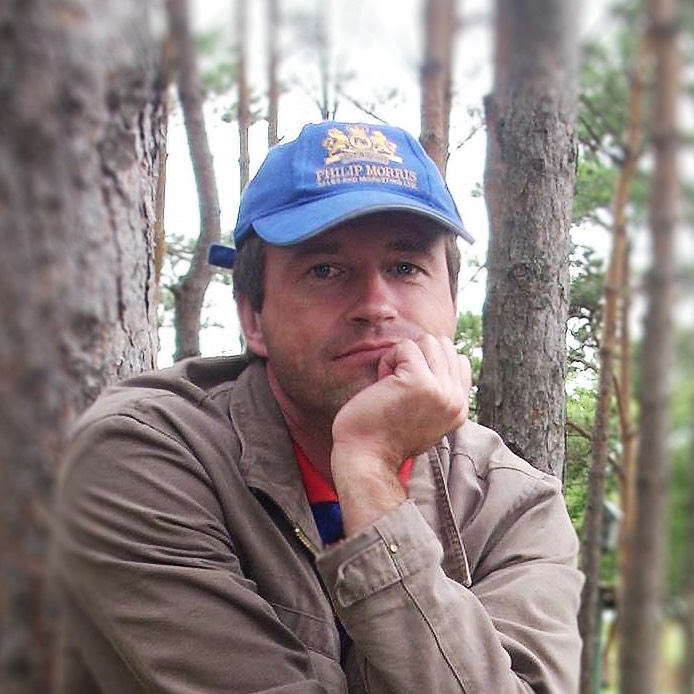 Максим Пахотин