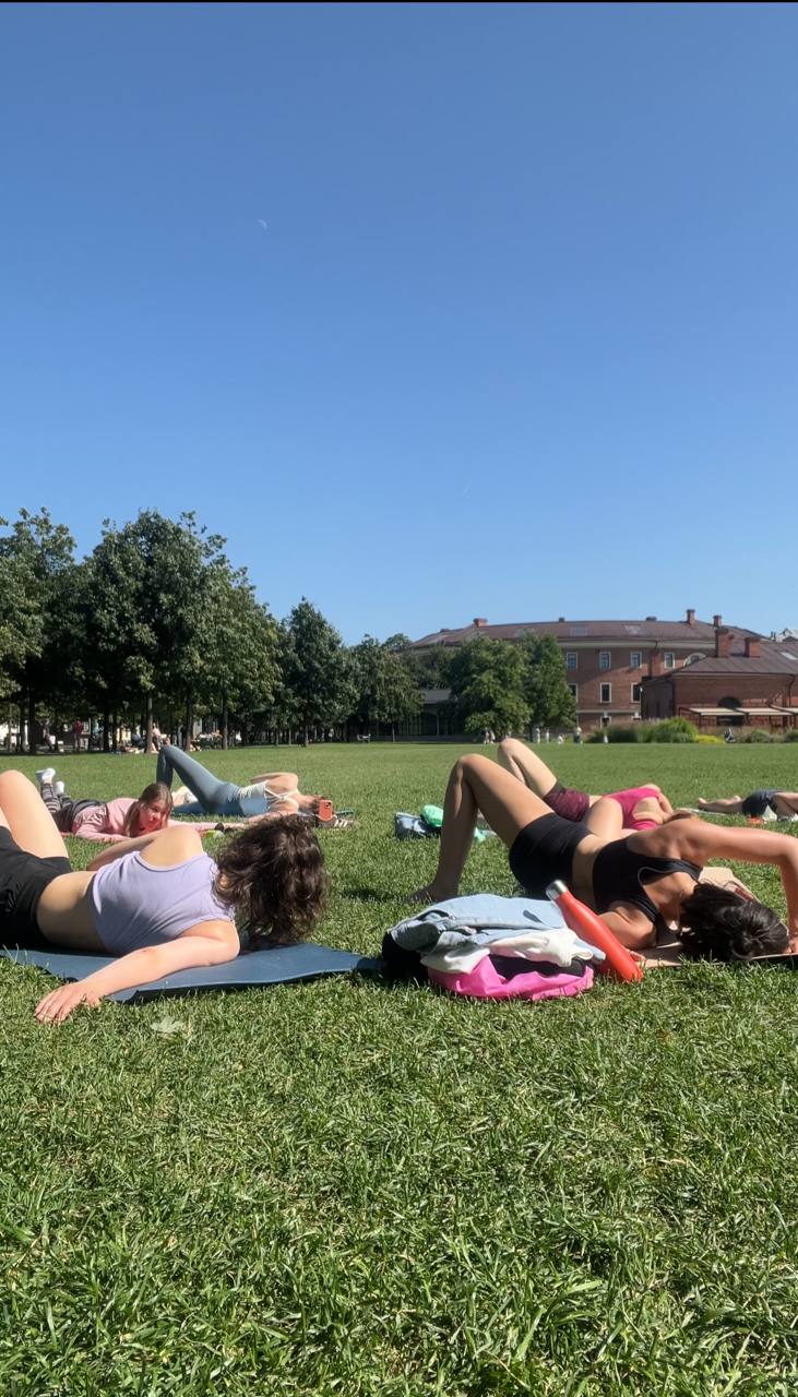 💎💚💚🧘‍♀
прекрасное питерское утро с подругой 🌸 | Сетка — социальная сеть от hh.ru