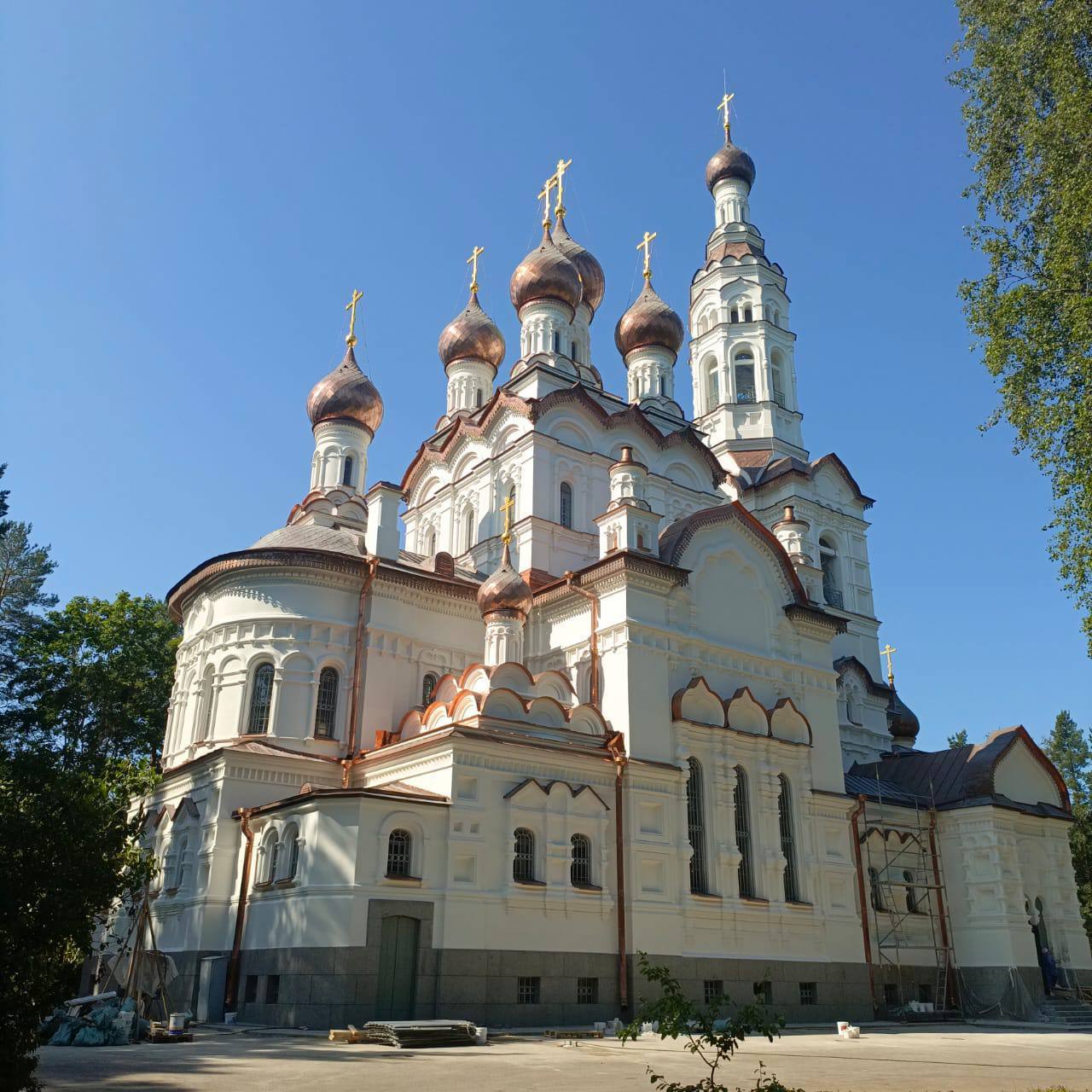 Завершена реставрация фасадов Казанской церкви в Зеленогорске на Приморском шоссе, 547
Работы выполнены по программе КГИОП за счет бюджета Санкт-Петербурга | Сетка — социальная сеть от hh.ru