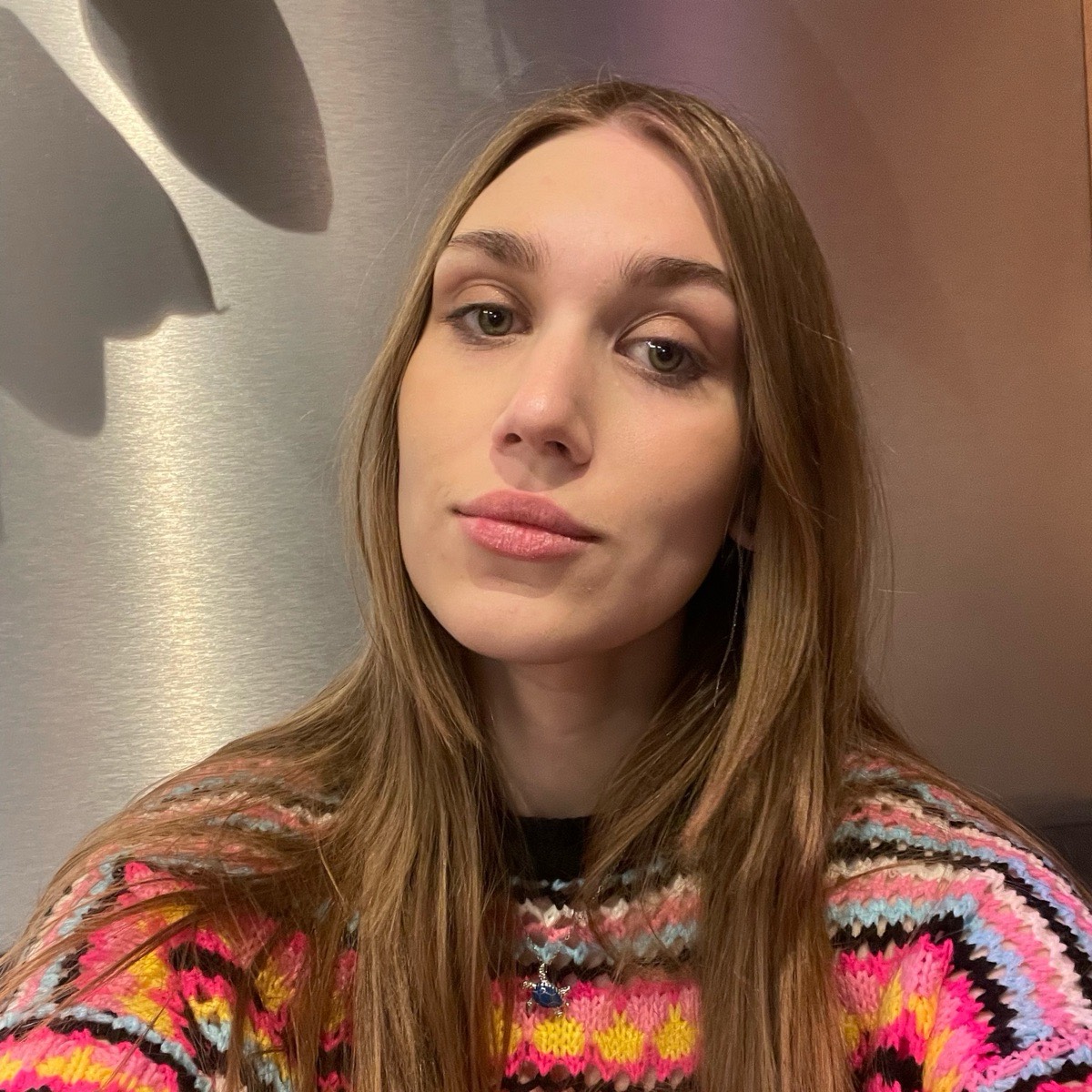 Александра Алексеева | Сетка — социальная сеть от hh.ru