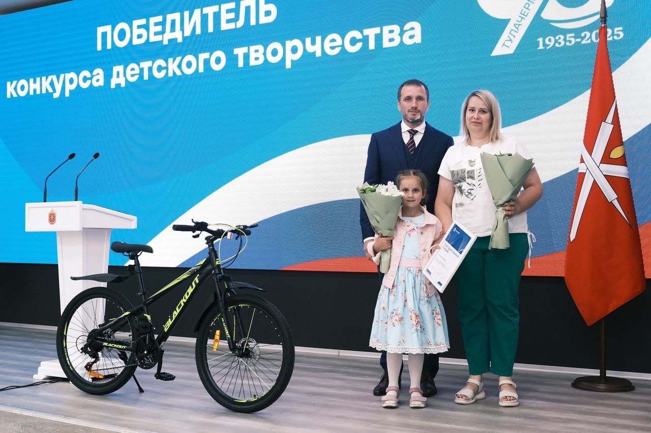 ПМХ отмечает День металлурга✨
В Туле и Кузбассе прошли праздничные мероприятия, посвящённые нашему профессиональному празднику | Сетка — социальная сеть от hh.ru