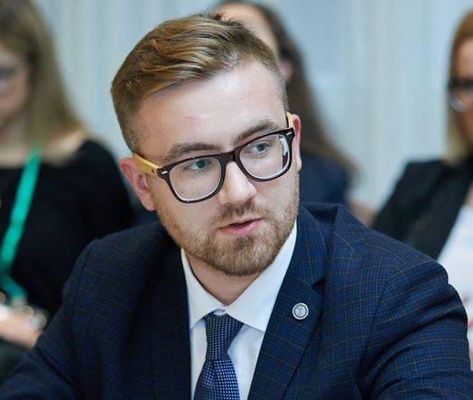 Константин Гусев