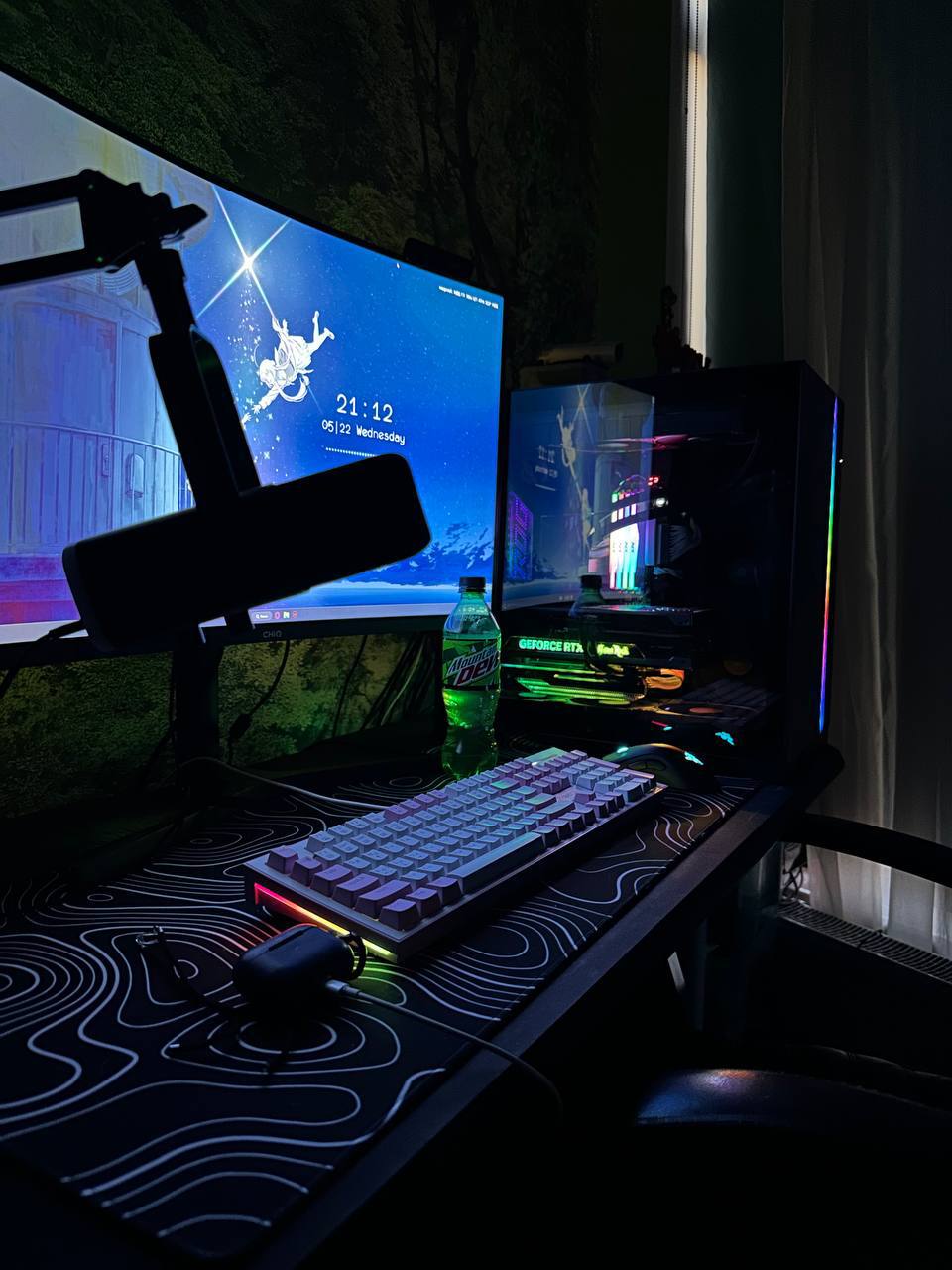 #ПК
Очень люблю собирать компьютеры и испытываю с этому сильный энтузиазм, как и в целом к технике/IT индустрии
Самые сложные работы были на последних фото, полетел биос, но мне повезло, и спустя пару... | Сетка — социальная сеть от hh.ru