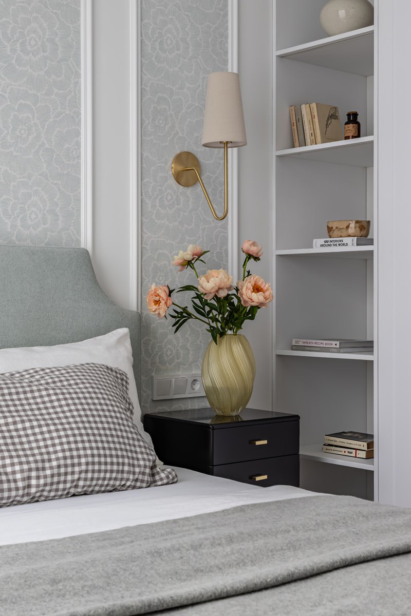 Квартиру на 19 этаже жилого комплекса на берегу Москвы-реки дизайнер Наталия Седова называет «воздушной» не случайно | Сетка — социальная сеть от hh.ru