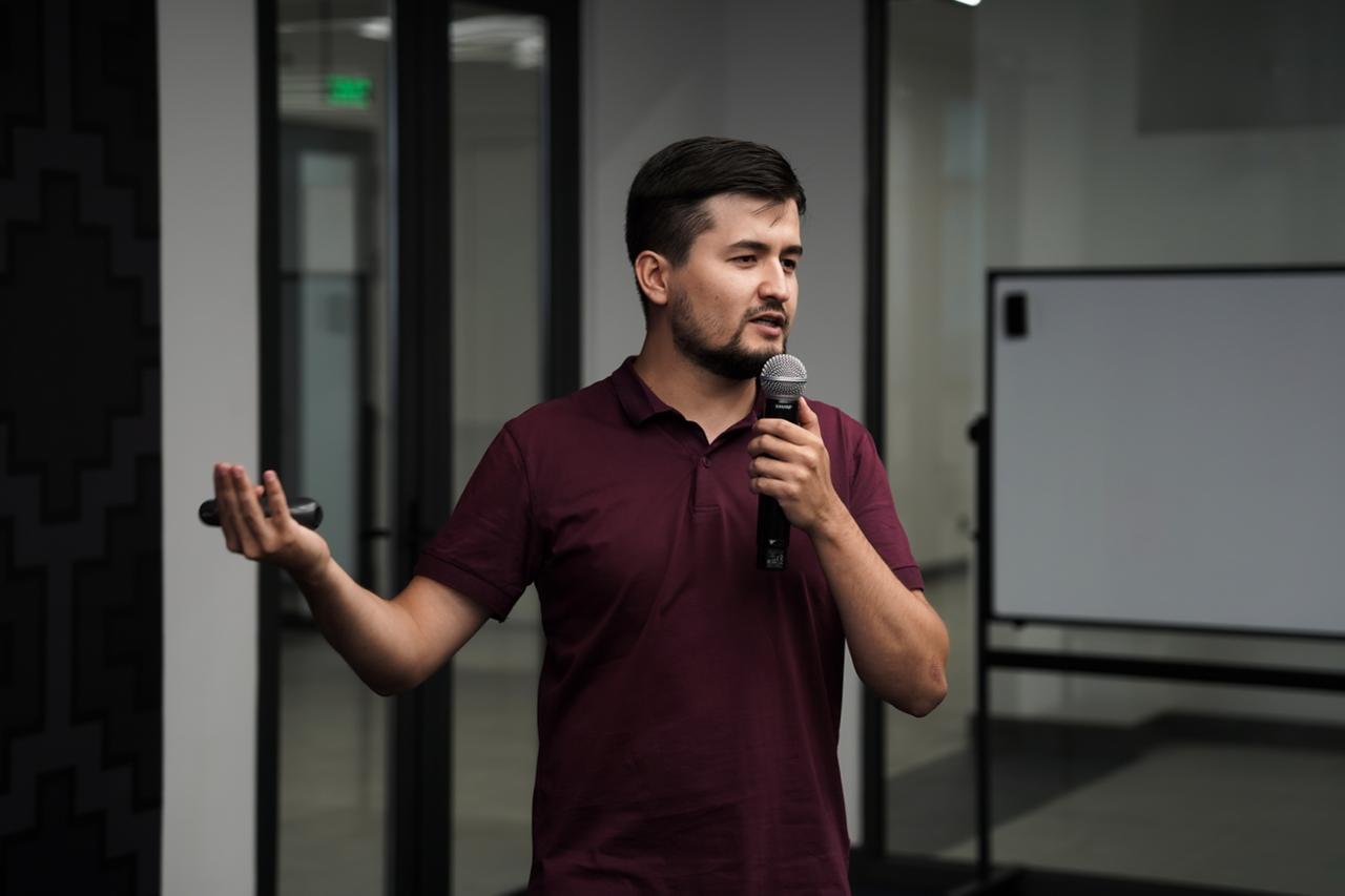 Сегодня мы провели наш четвёртый Fuckup Talks на тему трудоустройства в IT-гиганты Узбекистана, где замечательные спикеры из Hamkorbank, Click и TBC поделились своим опытом | Сетка — социальная сеть от hh.ru