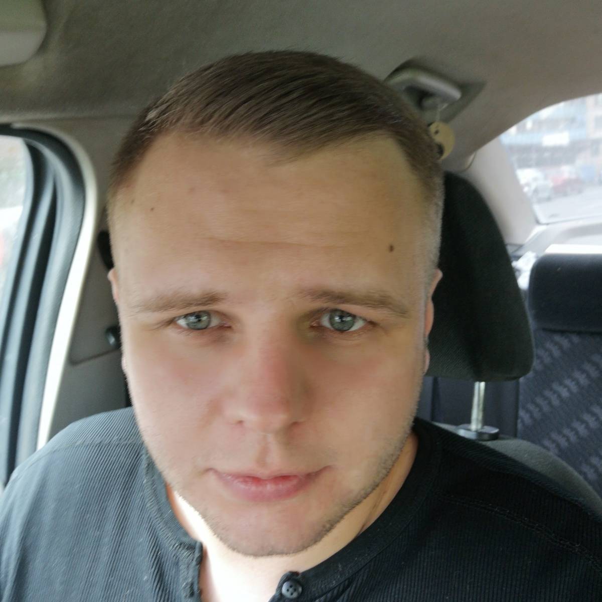Владислав Алмазов
