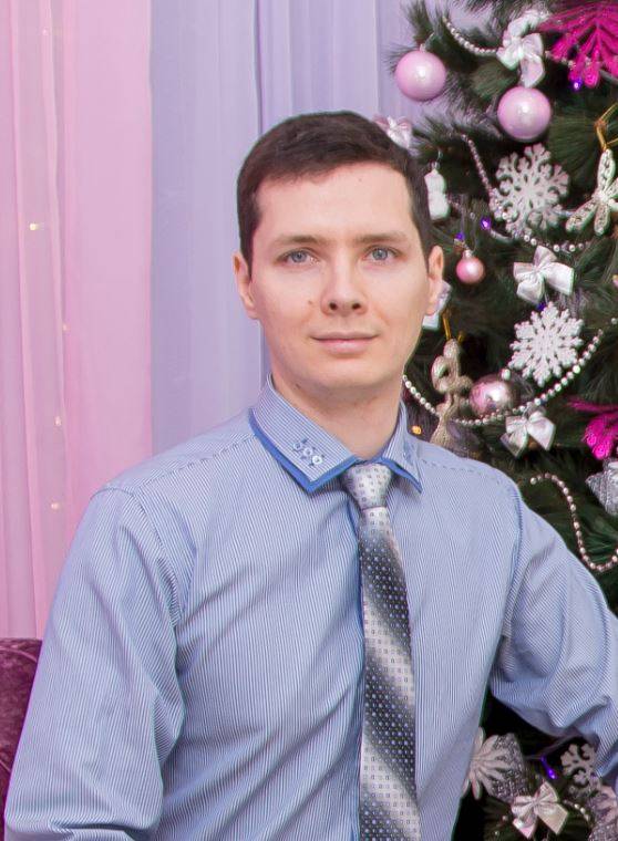 Евгений Карпов