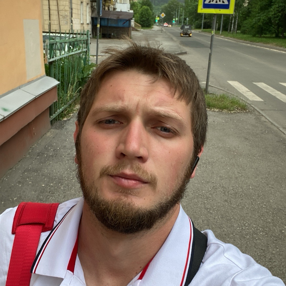 Влад Сафонов