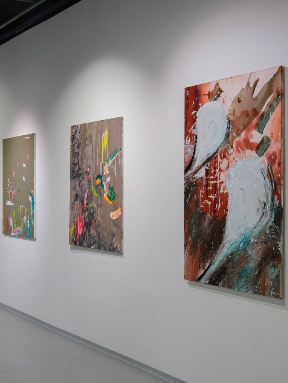 🖼️Бесплатная выставка «Разговор в цвете» в Serene Gallery
до 26 августа
вт-сб 12:00-20:00
Экспозиция представляет диалог двух художников, чьи абстрактные миры раскрываются в нюансах цвета, формы и инт... | Сетка — социальная сеть от hh.ru