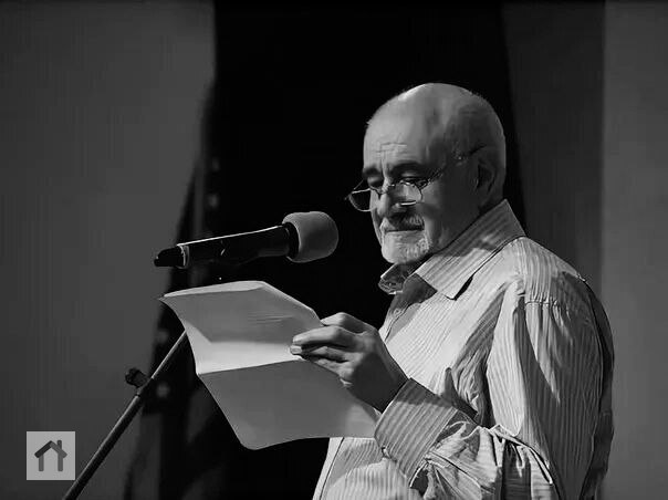 Ироничные одностишья Леонида Либкинда:
• Мечтала сдуру стать ещё умнее.
• Маразм крепчал. Склероз сопротивлялся.
• Дела шли хорошо. Но не моим маршрутом.
• Мы трижды выпили, пока искали повод | Сетка — социальная сеть от hh.ru