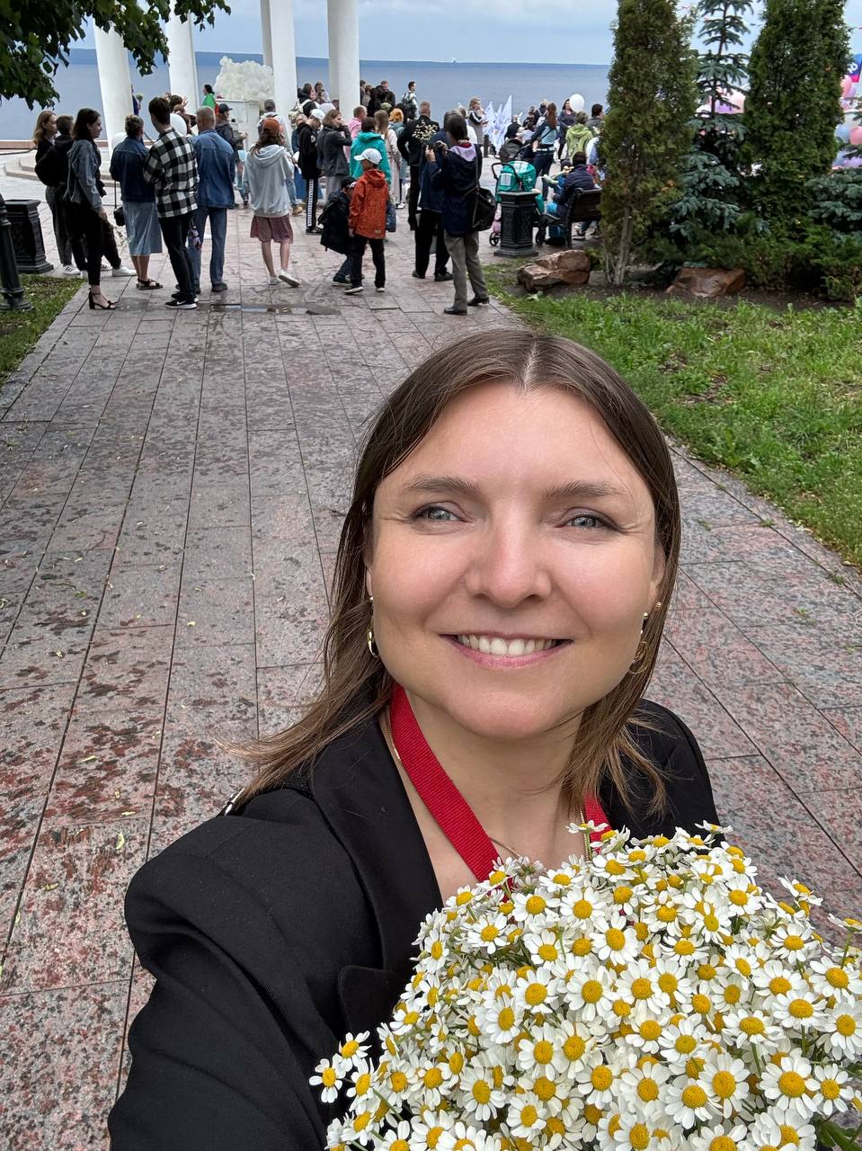 Анонс нового месяца в клубе для женщин «Глубина»
Тема августа: ЭНЕРГИЯ И РЕСУРСНОСТЬ
Мы уходим в глубину себя, чтобы…
✔️ВЫХОДИТЬ из состояния усталости,
✔️НАПОЛНЯТЬСЯ без чувства вины,
✔️ИСКРЕННЕ ХОТЕ... | Сетка — социальная сеть от hh.ru
