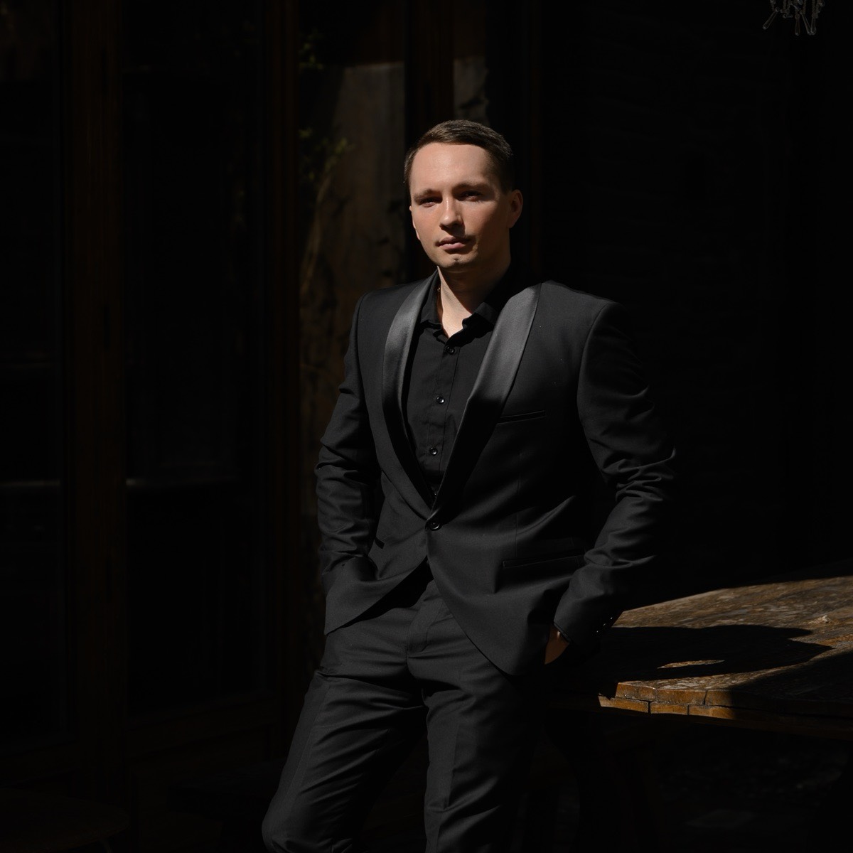 Никита Тихонов