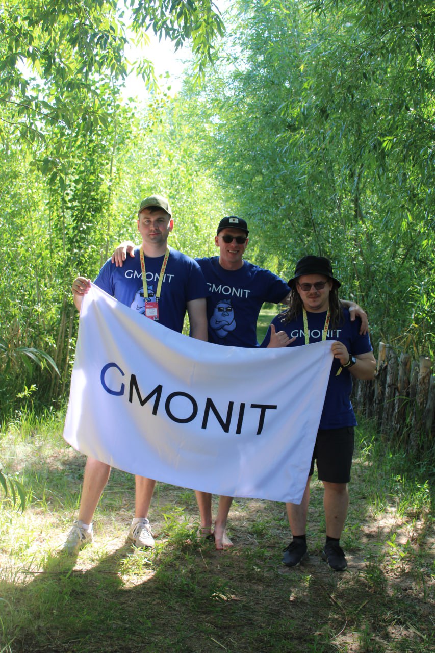 Litota Family на ИТ-фестивале ULCAMP'25 ✌️
18-20 июля команда ГК Litota приняла участие в масштабном ИТ-фестивале ULCAMP﻿!
😎 Рекордные 4500 участников | Сетка — социальная сеть от hh.ru