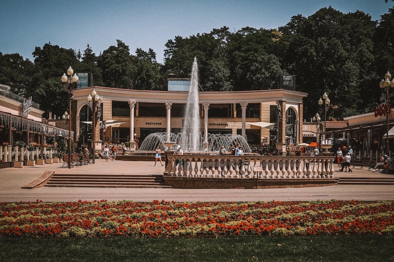Очарование летнего Кисловодска
📷 Елена Степанова | Сетка — социальная сеть от hh.ru