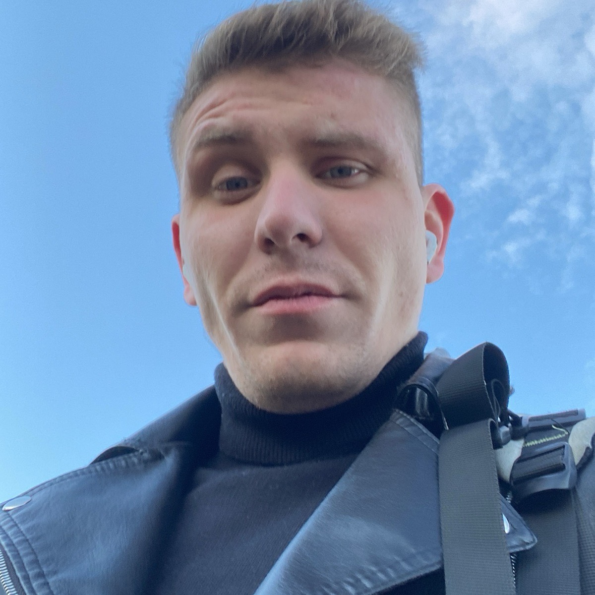 Влад Петраков