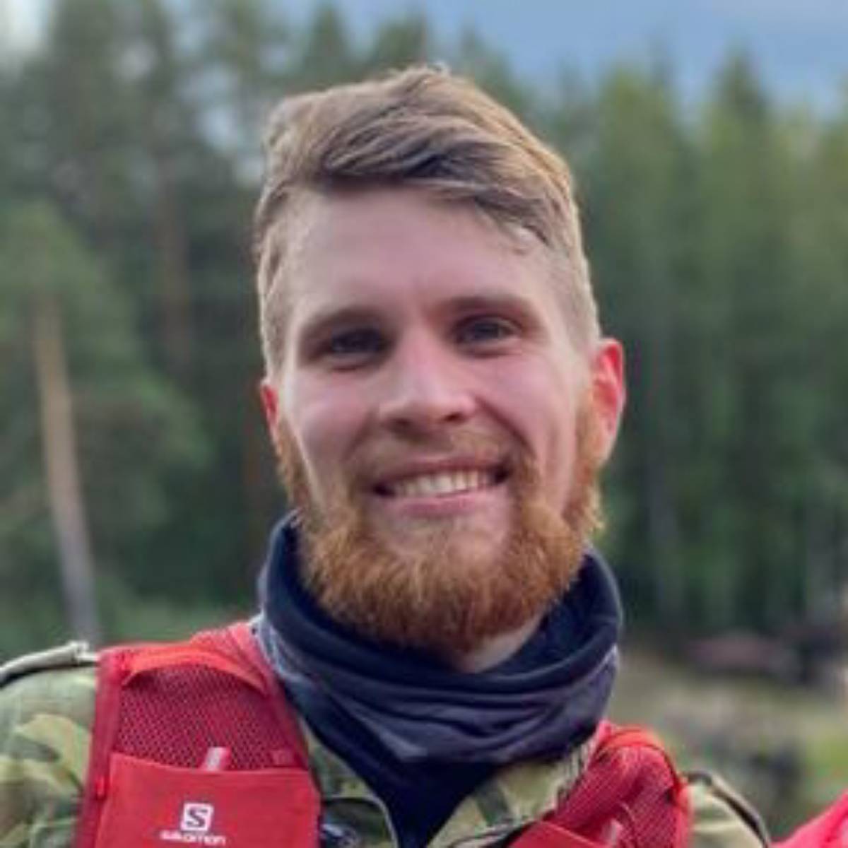 Константин Лущиков