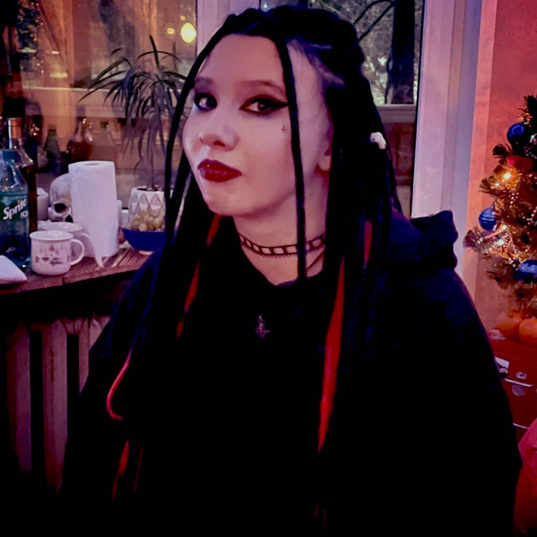 Анна Давыдова