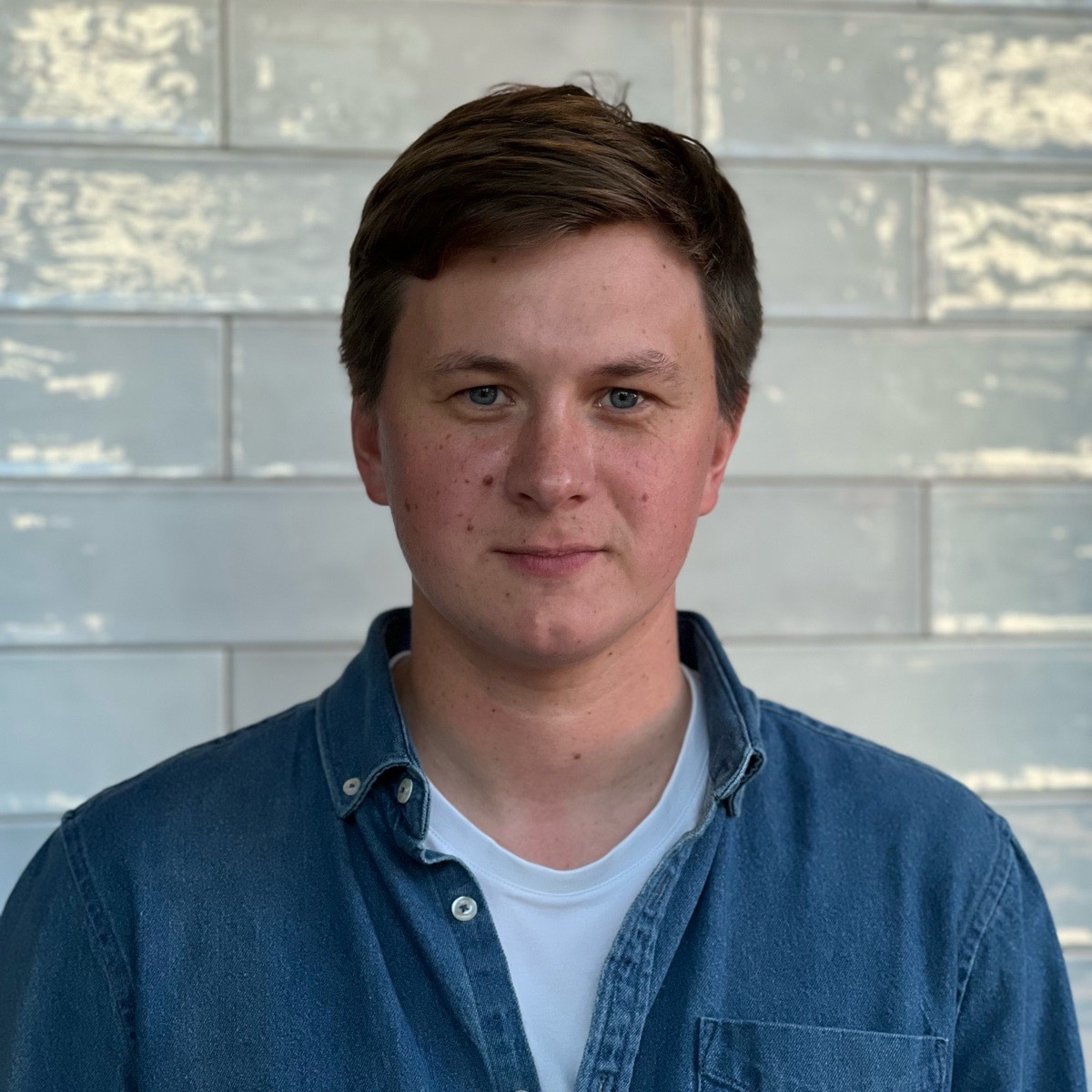 Станислав Иванов