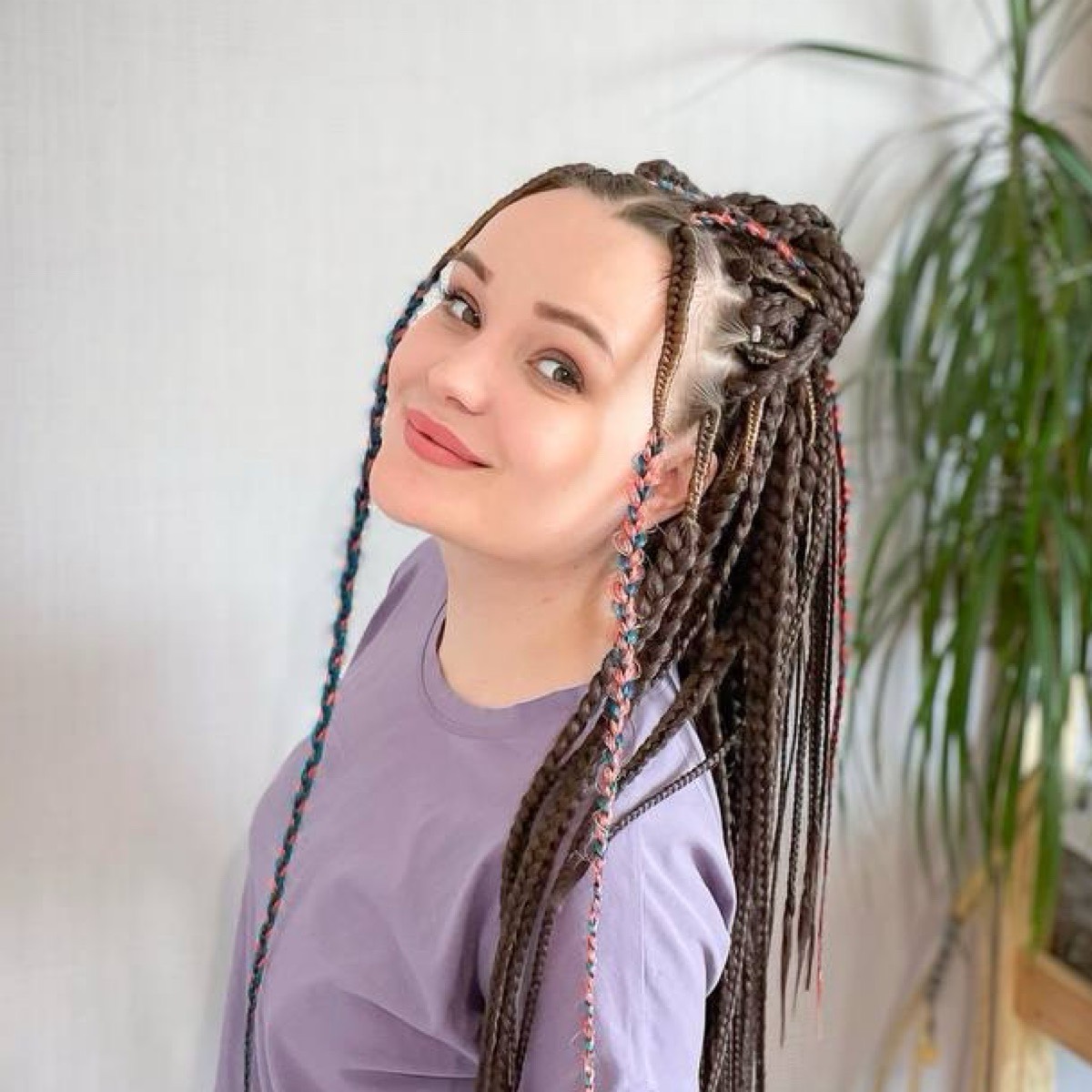 Виктория Султанова