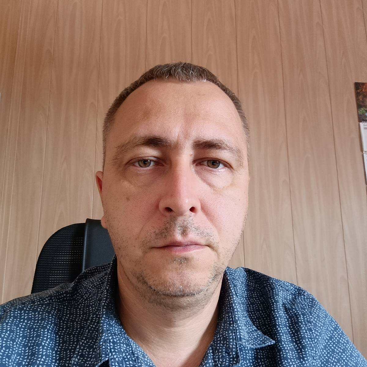 Неизвестно Неизвестно | Сетка — социальная сеть от hh.ru