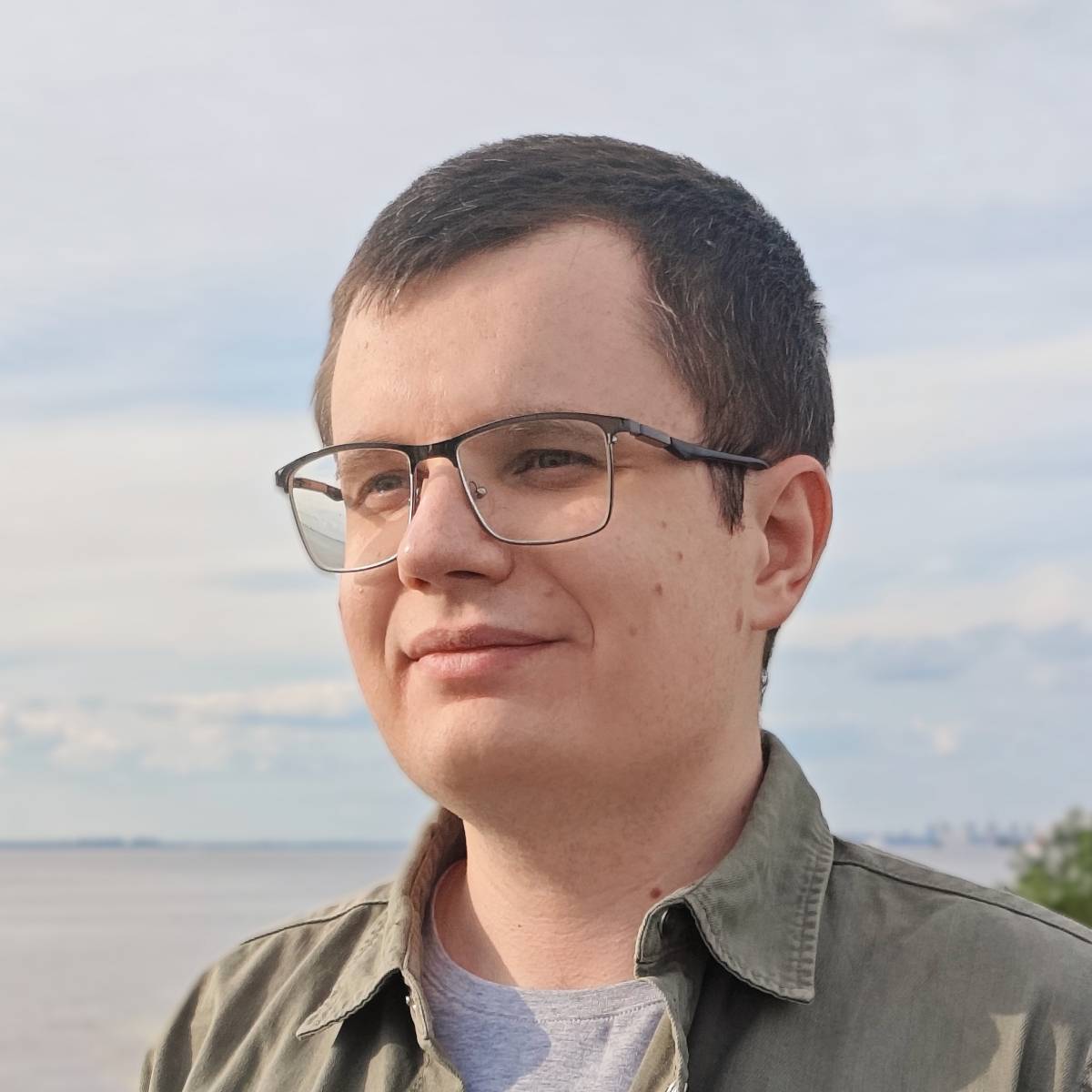 Владислав Тарасенко | Сетка — социальная сеть от hh.ru