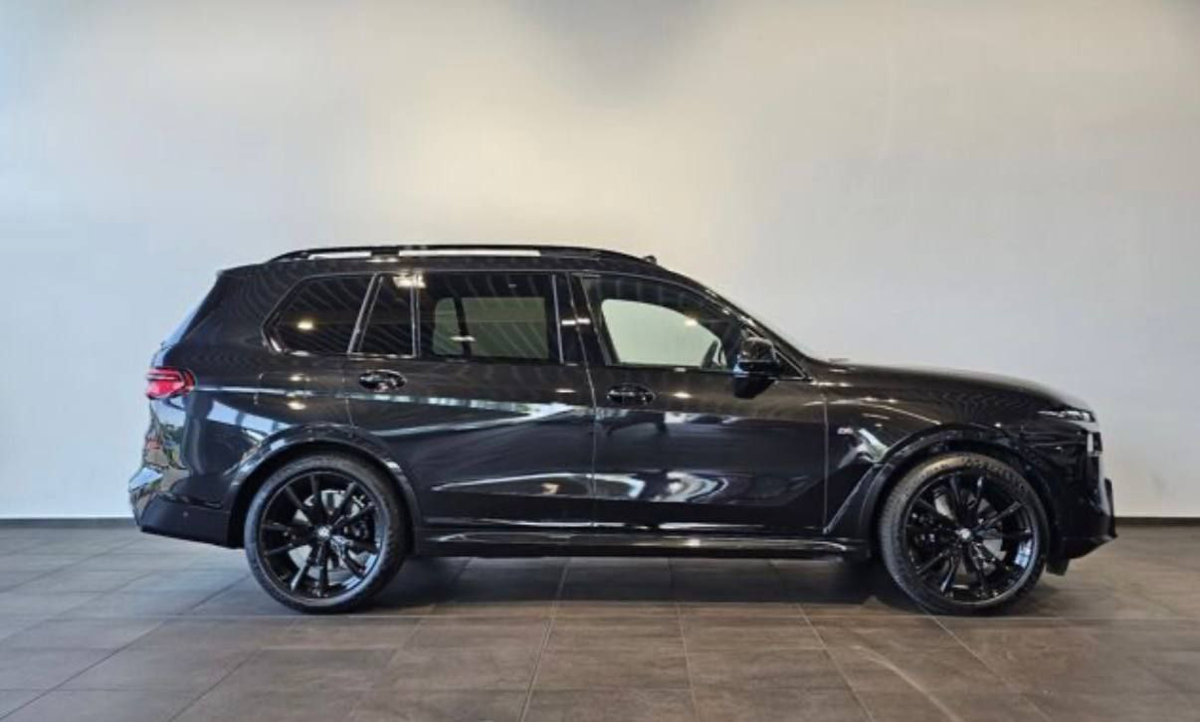 BMW X7 xDrive40i M Sport plus | Сетка — социальная сеть от hh.ru