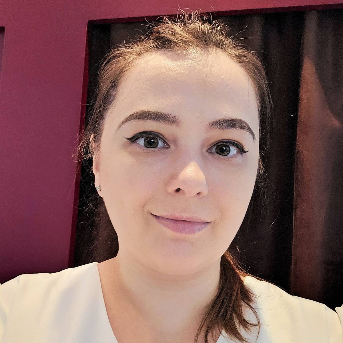 Анастасия Багларидис | Сетка — социальная сеть от hh.ru