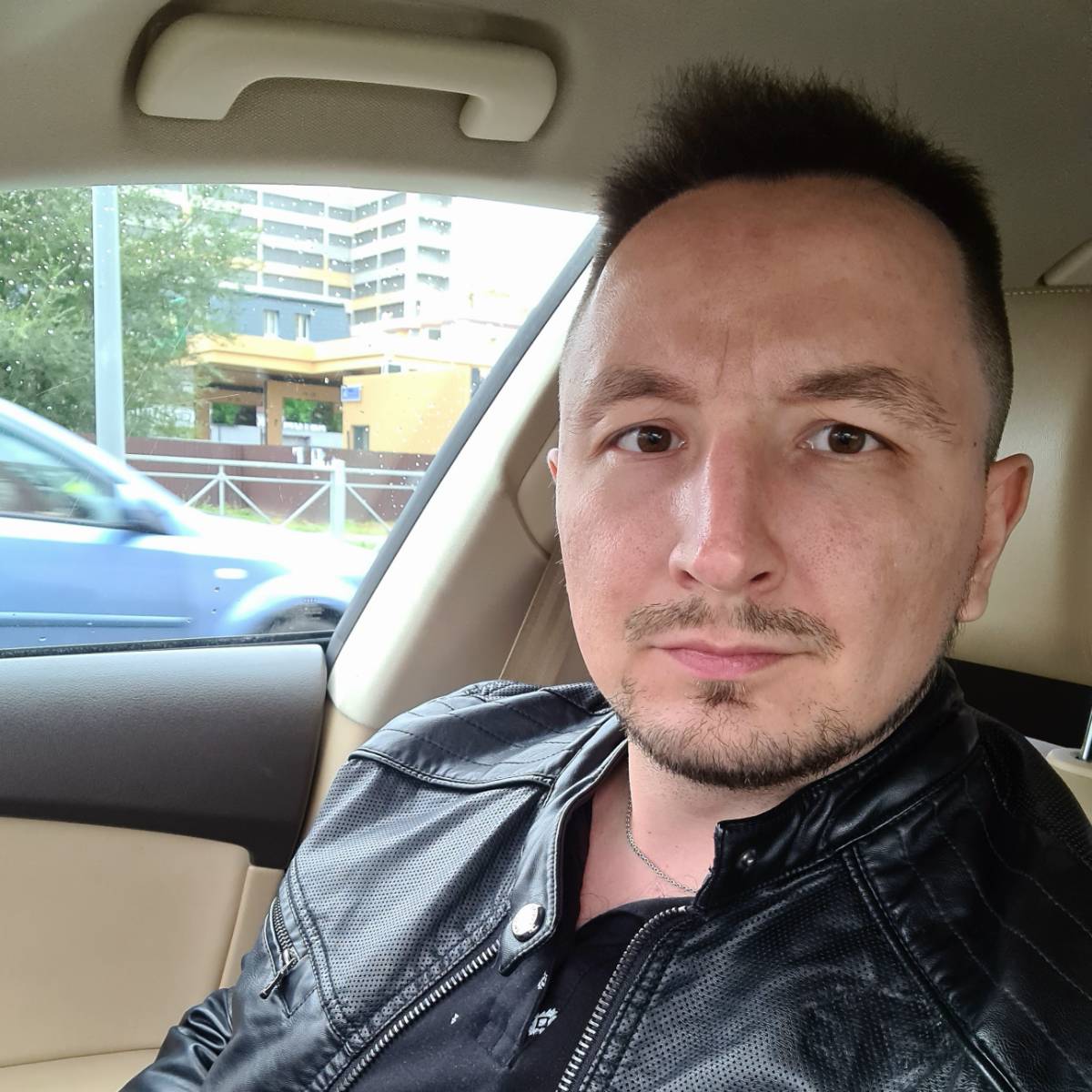 Линар Камалдинов