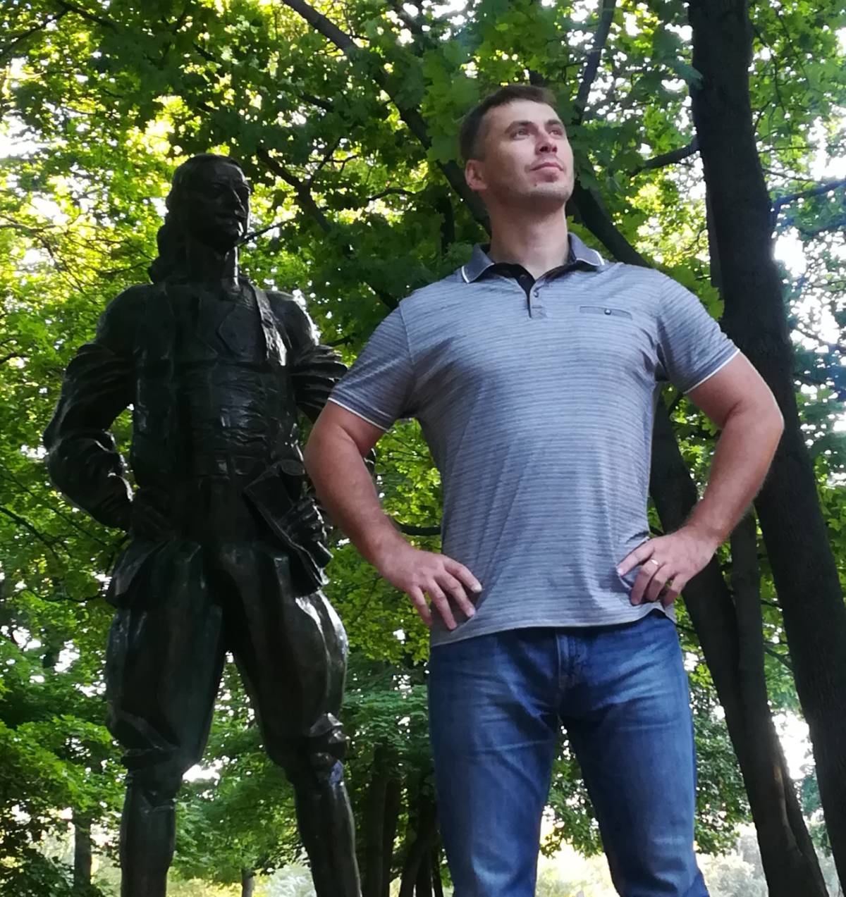 Александр Богославцев