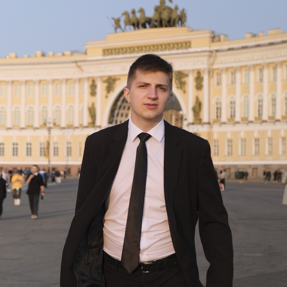 Андрей Лифанов