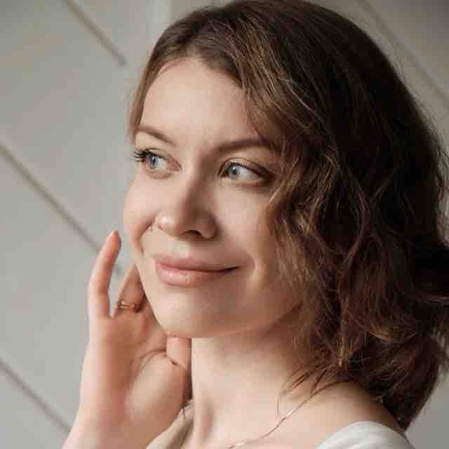 Яна Белоцерковская