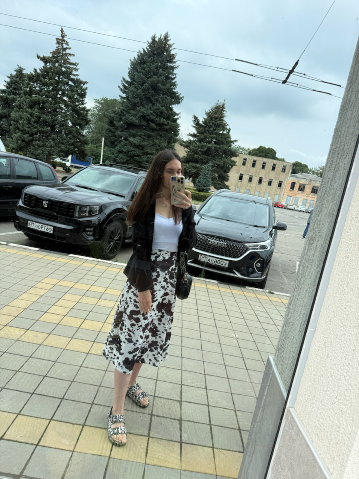 Здравствуйте,ищу клиента на рекламу Яндекс директ или на другие услуги!Пишите буду Рада помочь вам😊
✅ Создание сайта / Квиза
✅Карточка в Яндекс картах
✅Аудит рекламы уже запущенной или сайтов
#реклама... | Сетка — социальная сеть от hh.ru