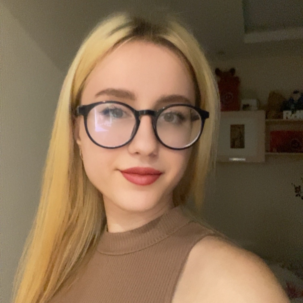 Ксения Фалькова | Сетка — социальная сеть от hh.ru