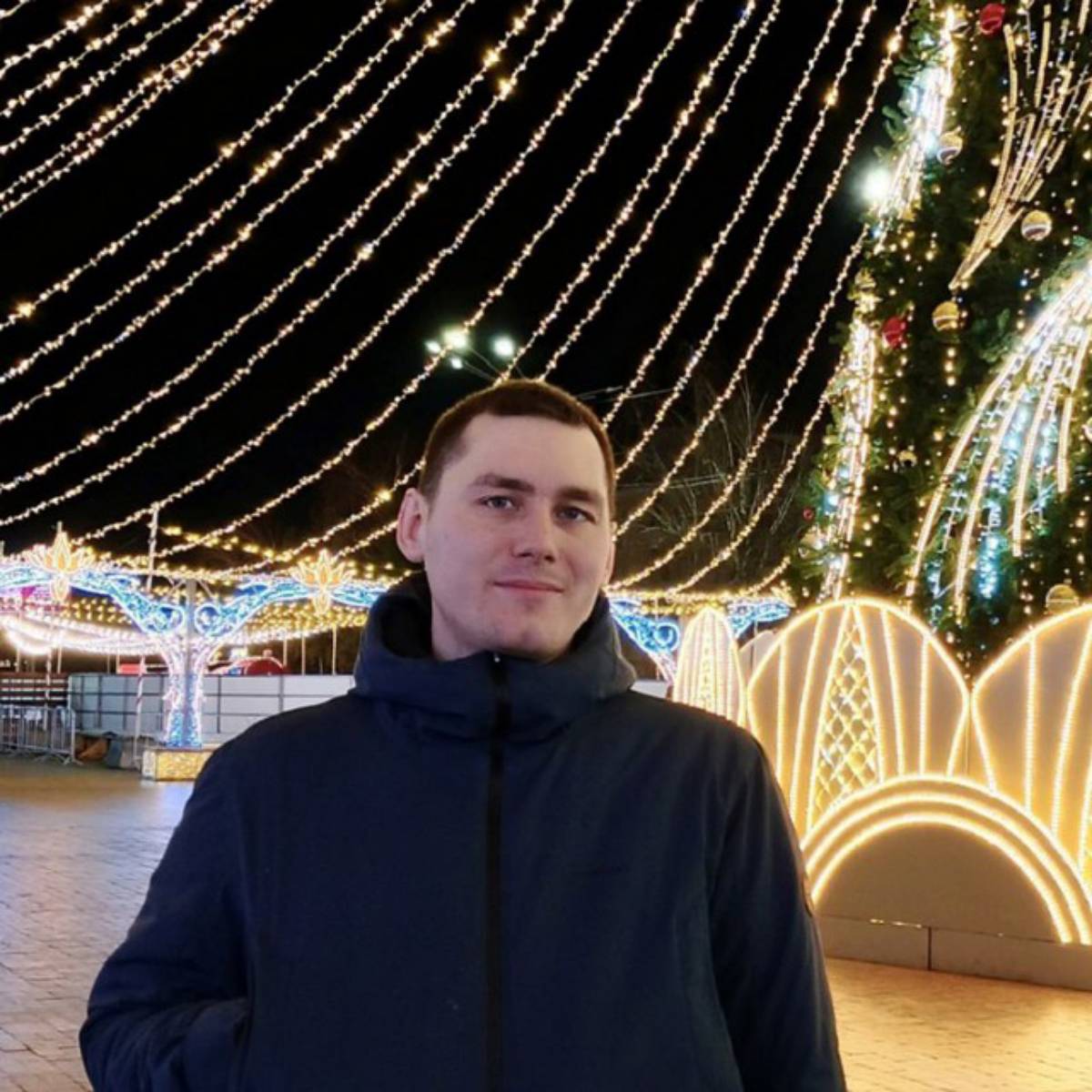 Александр Новиков