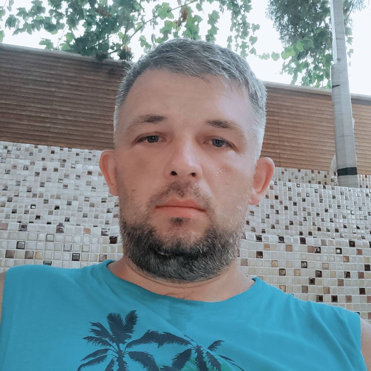 Максим Иванов