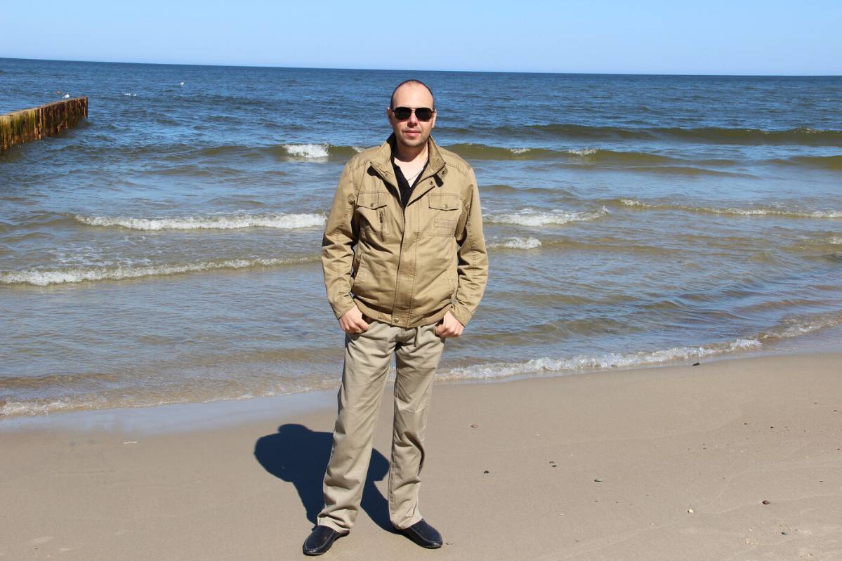 Александр Алексеев