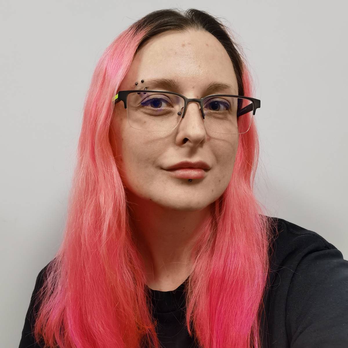 Гала Муратова