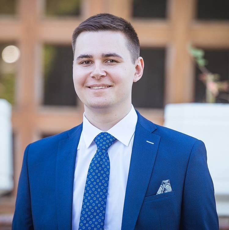 Павел Кондратьев