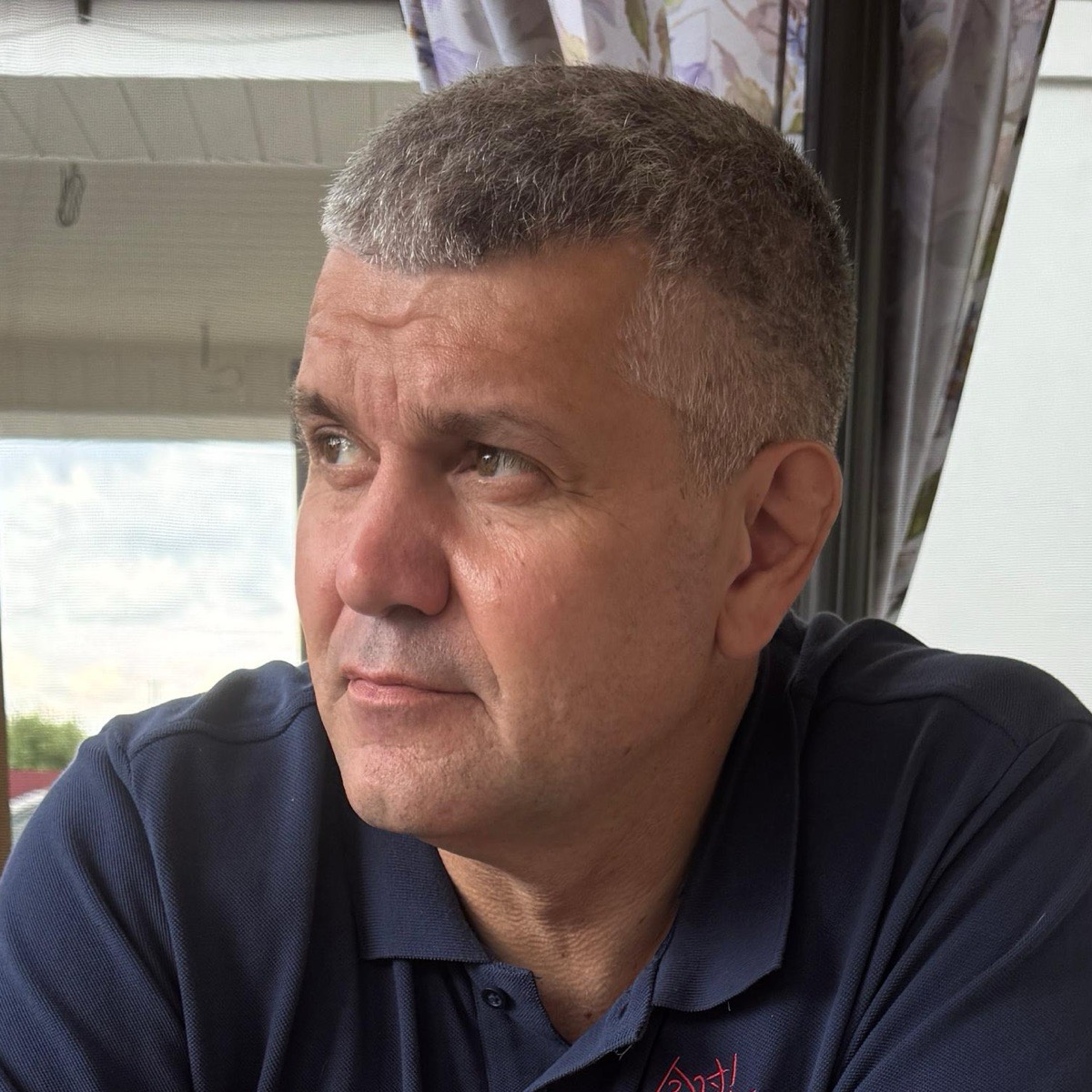 Андрей Лейс