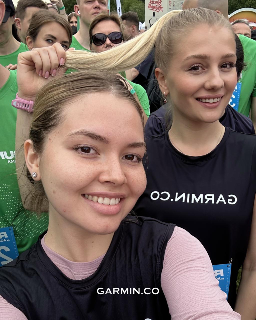 Команда Garmin.со вместе с амбассадорами побывала на фестивале RUNIT by AGIMA 🔥
Спасибо, что были с нами! Увидимся на следующих стартах!😉 | Сетка — социальная сеть от hh.ru