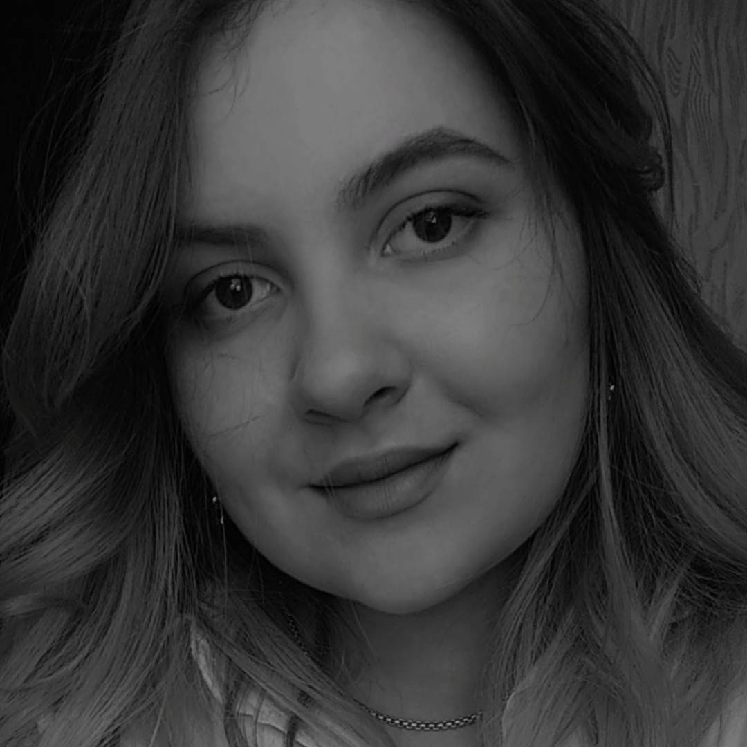 Алена Батлукова