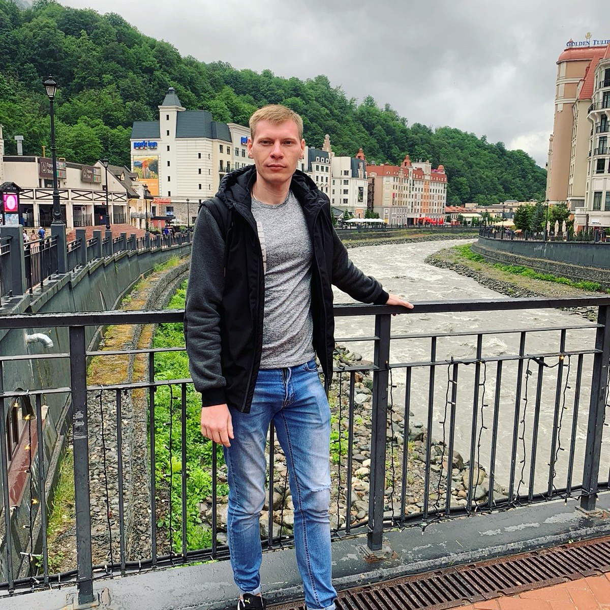 Александр Сычугов