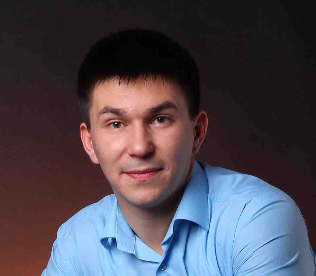 Михаил Кулешов