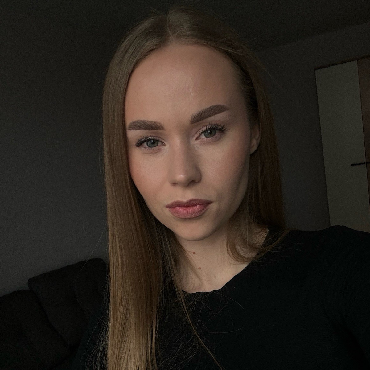 Ангелина Возженникова