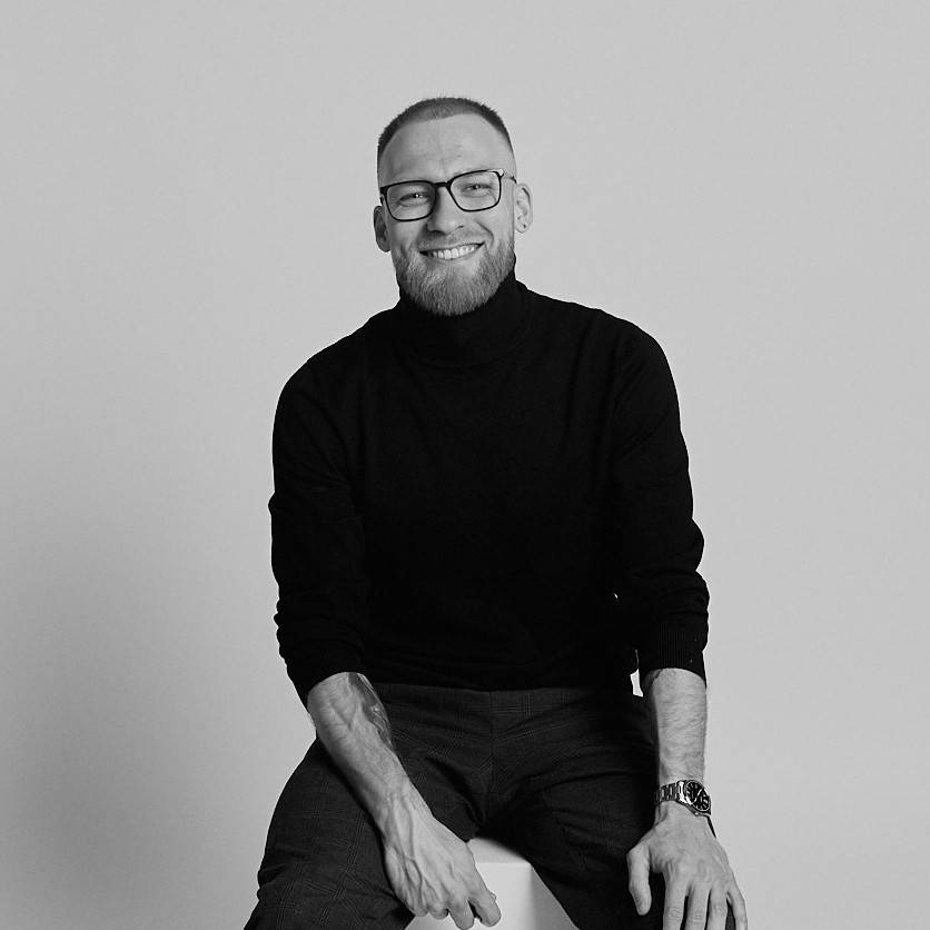 Андрей Ушаков