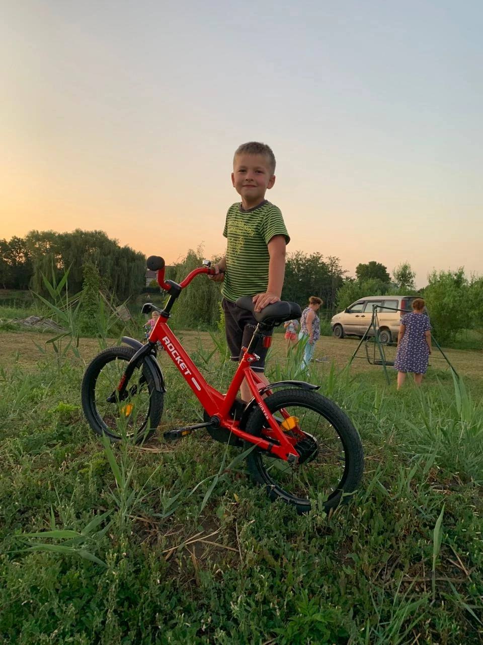 Пост 7
🎁 Программа "Дарим Мечту" 🎁
Ваши подарки дошли до каждого ребенка из многодетных и малообеспеченных семей Краснодарского края | Сетка — социальная сеть от hh.ru